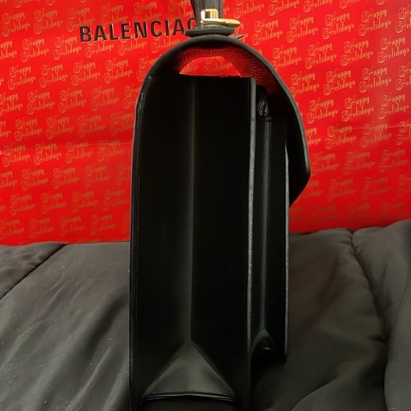 Louis Vuitton Epi Monceau 28 (FULL SET) - Picture 2 of 16